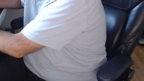 Snapshot of pimprobo chatting on 09/21/25, 02:29 Pimp Robo online show from 09/21/25, 02:29