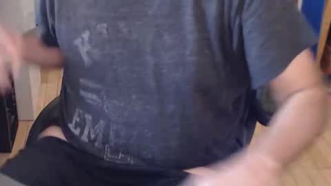 Snapshot of pimprobo chatting on 11/29/25, 06:33 Pimp Robo online show from 11/29/25, 06:33