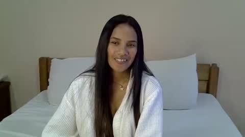 pinahotty online show from 03/11/26, 08:31