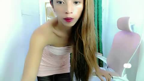Snapshot of pinay_alexa chatting on 09/12/25, 01:22 alexa online show from 09/12/25, 01:22