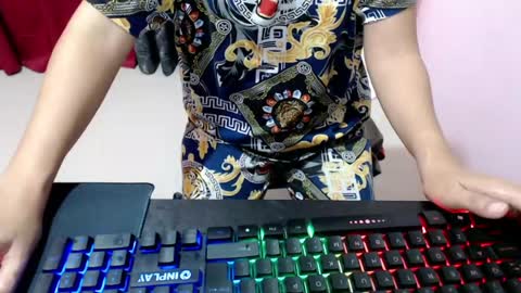 pinay_baby69 online show from 05/17/26, 04:03