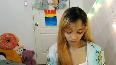 Snapshot of pinay_beauty14 chatting on 01/30/25, 02:36 pinay beauty14 online show from 01/30/25, 02:36