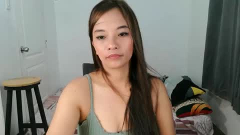 pinay beauty14 online show from 11/26/25, 12:28