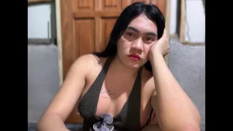 Christine online show from 11/22/25, 05:12