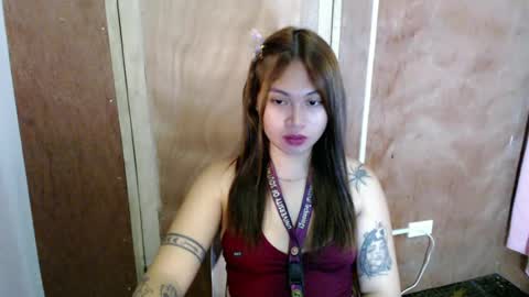 Snapshot of pinay_jenxx chatting on 06/12/26, 04:00 Jen online show from 06/12/26, 04:00