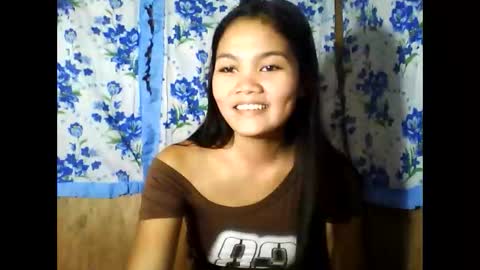 Snapshot of pinay_just18th chatting on 04/28/26, 02:27 pinay_just18th online show from 04/28/26, 02:27