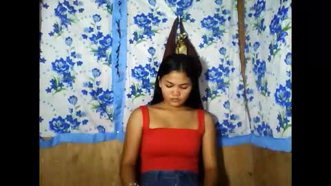 Snapshot of pinay_just18th chatting on 04/28/26, 10:37 pinay_just18th online show from 04/28/26, 10:37