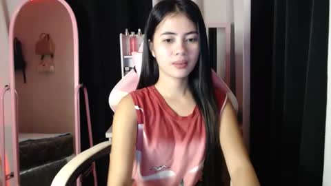 Snapshot of pinay_sharmelyn chatting on 05/15/26, 01:07 sharmelynbebe online show from 05/15/26, 01:07