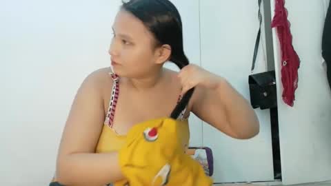 Snapshot of pinaybigboobs_69 chatting on 10/02/25, 05:58 just call me rose online show from 10/02/25, 05:58