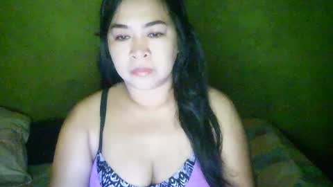 Snapshot of pinaycuddles chatting on 07/18/26, 07:28 pinaycuddles online show from 07/18/26, 07:28