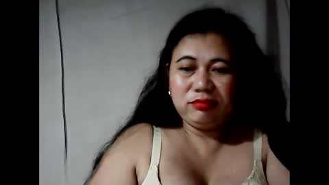 pinaymama12345 online show from 01/03/25, 11:12