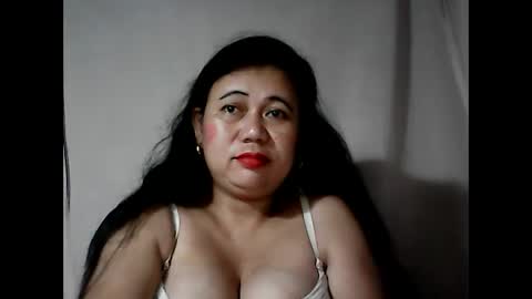 pinaymama12345 online show from 01/09/25, 11:13