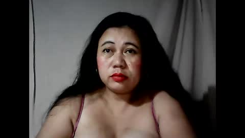 pinaymama12345 online show from 01/19/25, 10:49