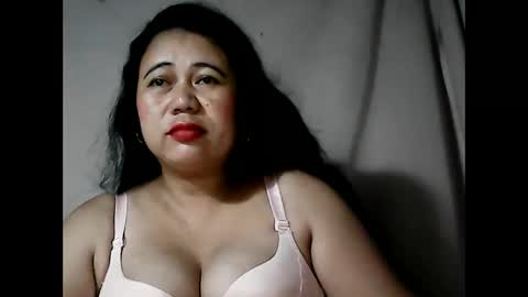 pinaymama12345 online show from 02/20/25, 11:32