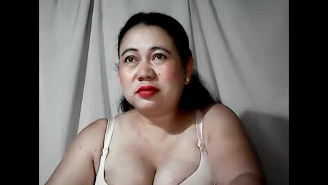 Snapshot of pinaymama12345 chatting on 04/16/26, 10:12 pinaymama12345 online show from 04/16/26, 10:12
