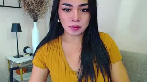 Snapshot of pinaymorena69 chatting on 03/08/25, 11:28 Just cath  online show from 03/08/25, 11:28