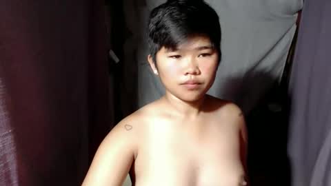 Lyn the Lesbian online show from 11/07/25, 09:15