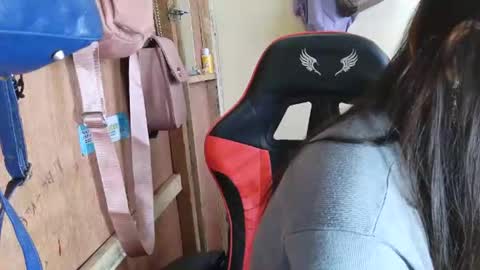 pinaysunday online show from 04/12/26, 11:10