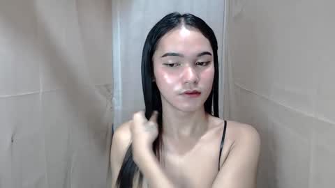 celistina Crwford online show from 11/21/25, 10:52