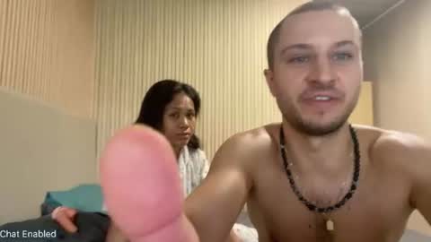  PinayWhiteCouple  online show from 06/28/26, 01:00