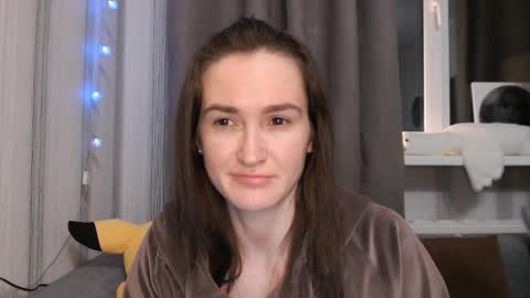 Snapshot of pineapple__mood chatting on 12/22/24, 08:36 online show from 12/22/24, 08:36
