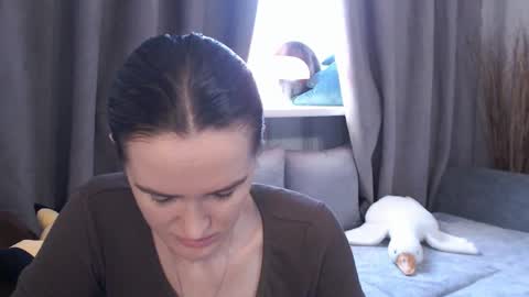 Snapshot of pineapple__mood chatting on 01/14/25, 07:06 online show from 01/14/25, 07:06