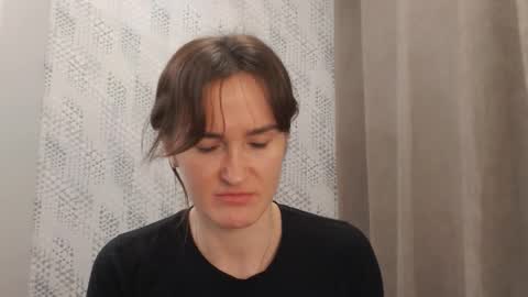 Snapshot of pineapple__mood chatting on 01/20/25, 05:48 online show from 01/20/25, 05:48