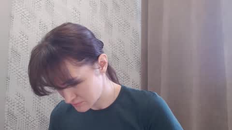 Snapshot of pineapple__mood chatting on 01/23/25, 08:25 online show from 01/23/25, 08:25