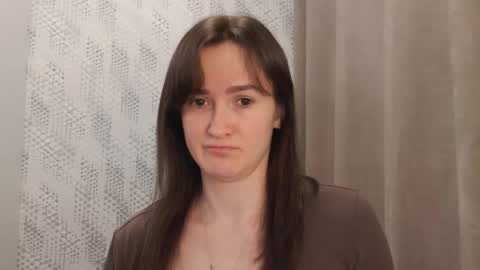 Snapshot of pineapple__mood chatting on 01/27/25, 05:26 online show from 01/27/25, 05:26