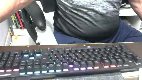 pinheiro86 online show from 12/16/25, 02:27