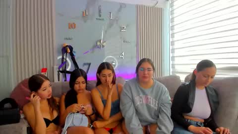 pink_as online show from 02/05/26, 01:38