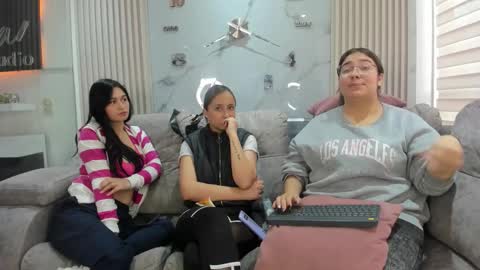 pink_as online show from 02/19/26, 01:18