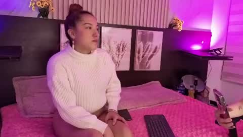 pink_as online show from 07/10/26, 02:05