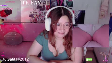 Snapshot of pink_girl0n chatting on 04/07/26, 01:39 Kitty online show from 04/07/26, 01:39
