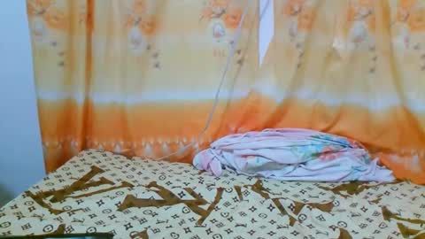 Snapshot of pink_hymen chatting on 01/25/25, 07:38 pink_hymen online show from 01/25/25, 07:38