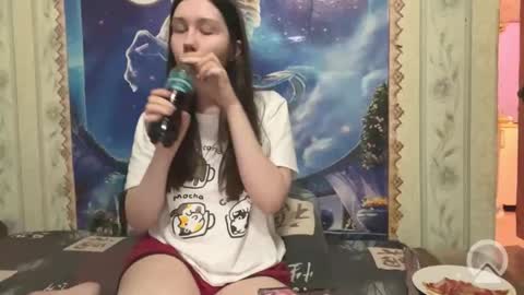 Pikachu pika online show from 11/21/25, 07:01