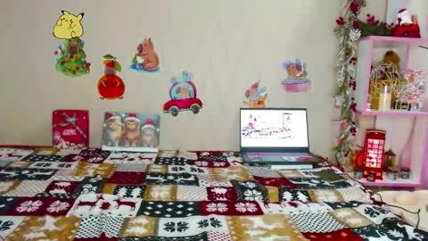 Pikachu pika online show from 12/17/25, 06:47