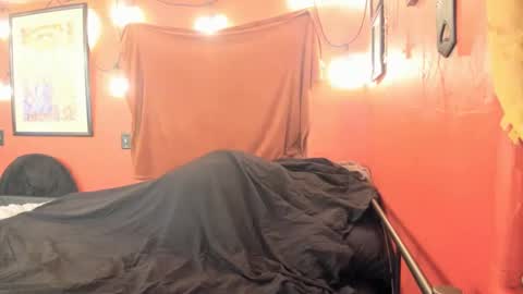 Virginity smiles online show from 12/31/24, 10:04