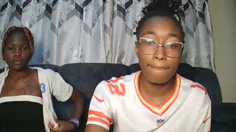 PinkyAura online show from 02/22/26, 11:09