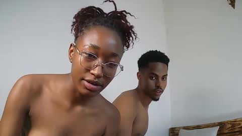 PinkyAura online show from 04/04/26, 08:01