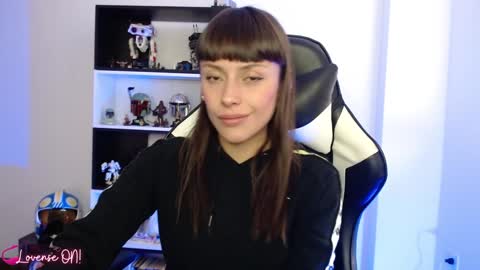 Snapshot of pinkcatlive chatting on 01/25/25, 05:30 Emily online show from 01/25/25, 05:30