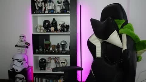 Emily online show from 07/23/26, 05:22