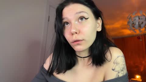 pinkdollylovv online show from 01/04/25, 06:40