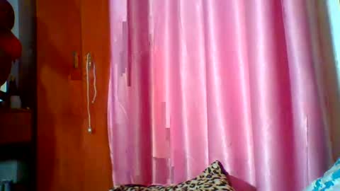 Snapshot of pinkdomina01 chatting on 06/29/26, 06:41 pinkdomina01 online show from 06/29/26, 06:41