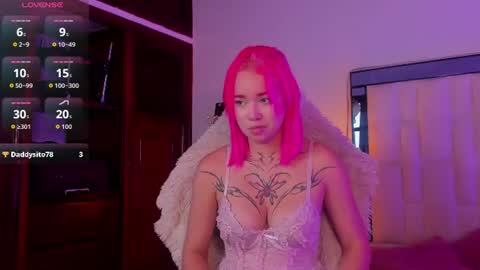 pinkflame_ online show from 07/23/26, 02:59