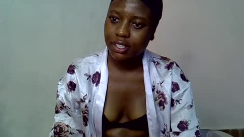 Shazz online show from 01/05/26, 08:12