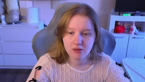 pinkiep1e online show from 04/14/26, 04:29