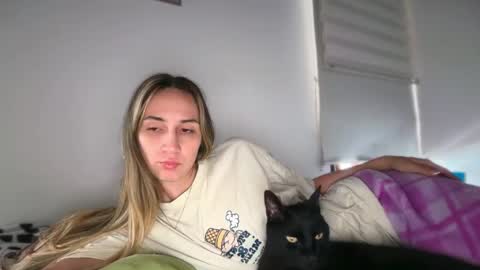 Snapshot of pinkilola chatting on 05/06/26, 01:38 Pinkilola online show from 05/06/26, 01:38