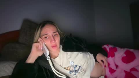 Snapshot of pinkilola chatting on 05/19/26, 02:07 Pinkilola online show from 05/19/26, 02:07