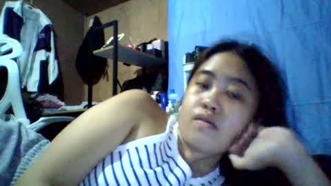 Snapshot of pinkish_shine chatting on 07/14/26, 08:19 Hi its me shine online show from 07/14/26, 08:19